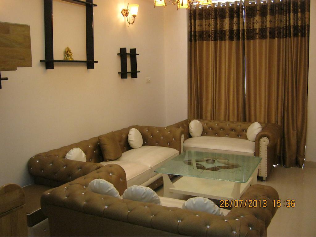 The Royal Court Otel Nainital Dış mekan fotoğraf